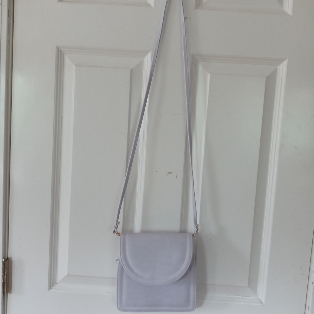 NWOT Lavender/periwinkle Cross Body Purse - Picture 9 of 9